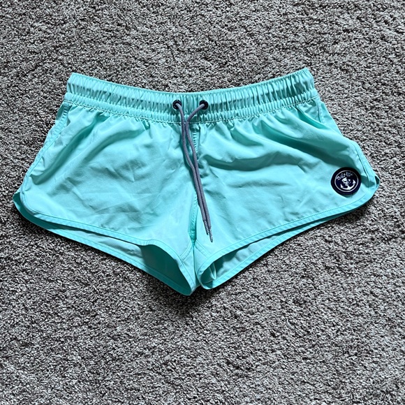 Salt Life Shorts Salt Life Volley Shorts Poshmark